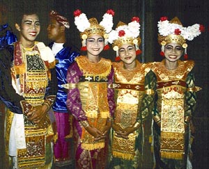 Local Balinese Dancers